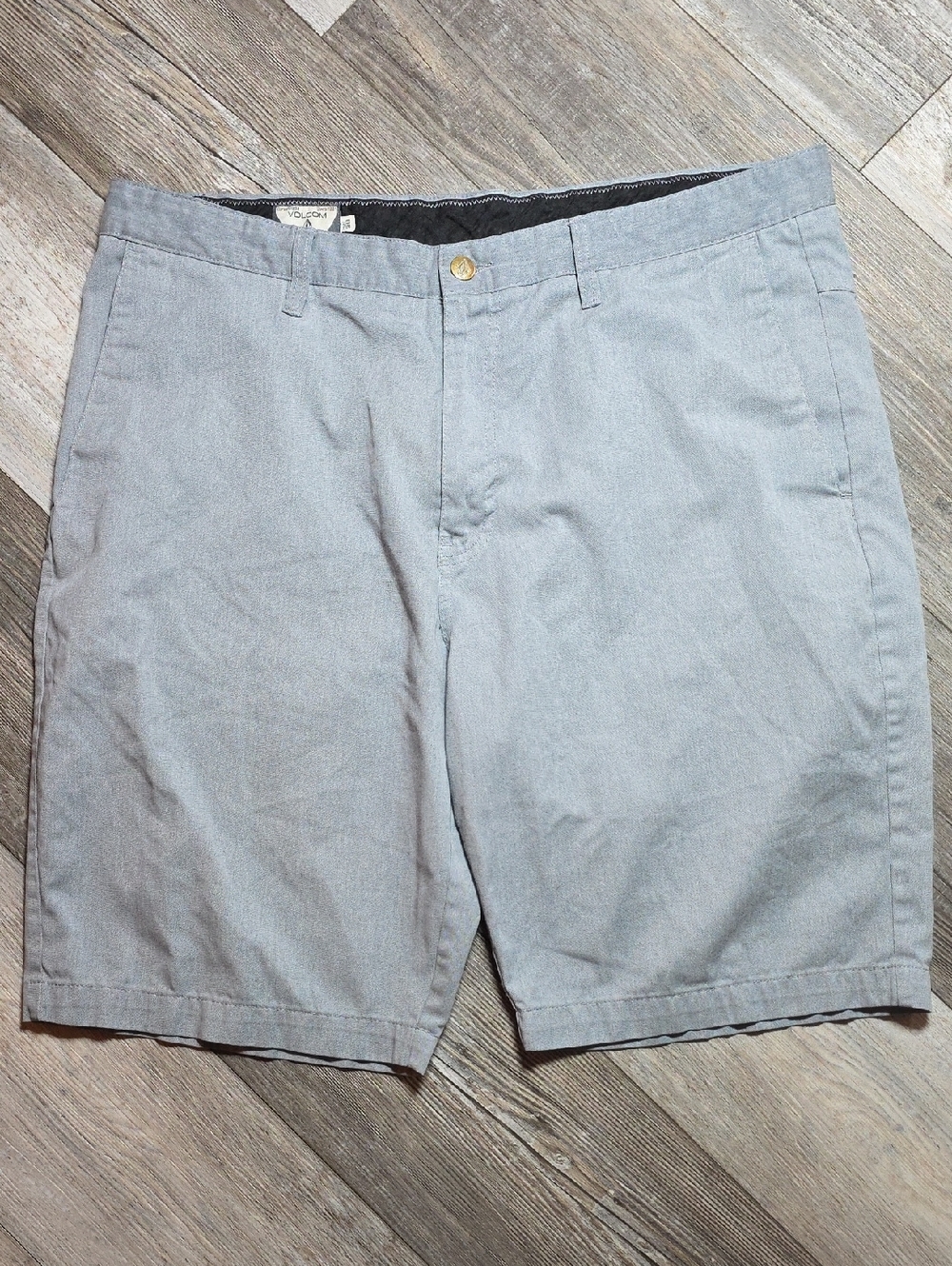 Volcom Corpo Class Men's Chino Pants  Size 38